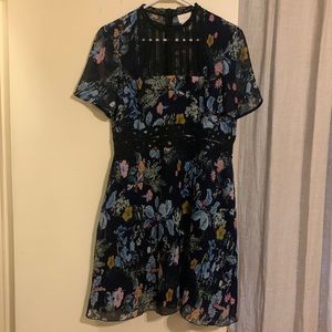 XL foxiedox floral dress with beautiful black lace details